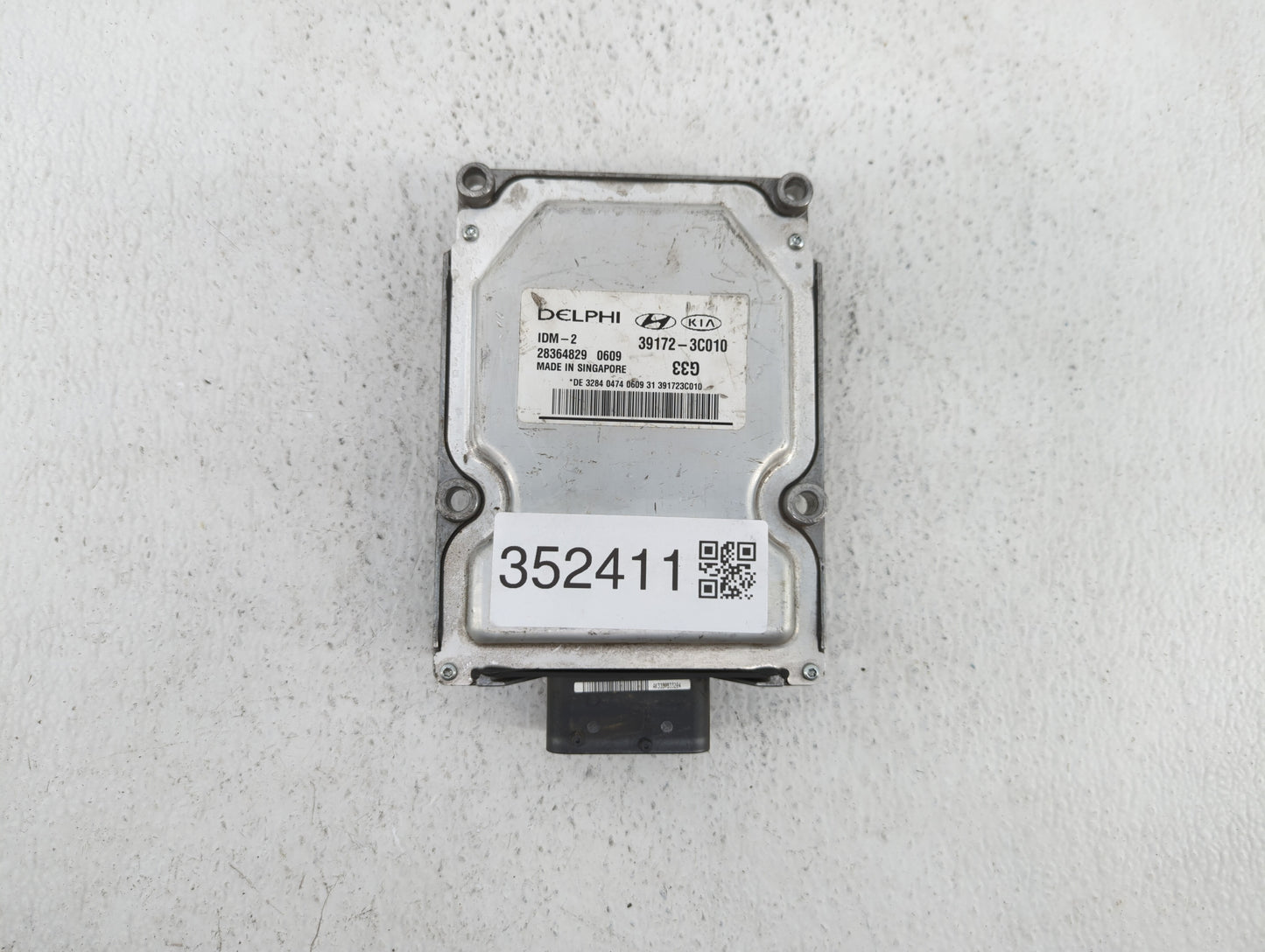 2014 Kia Cadenza PCM Engine Control Computer ECU ECM PCU OEM P/N:39172-3C010 Fits Fits 2013 OEM Used Auto Parts - Oemusedaut