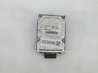 compare product 2014-2016 Kia Cadenza PCM Engine Control Computer ECU ECM PCU OEM P/N:39172-3C020 39175-3C000 Fits OEM Used Auto Parts