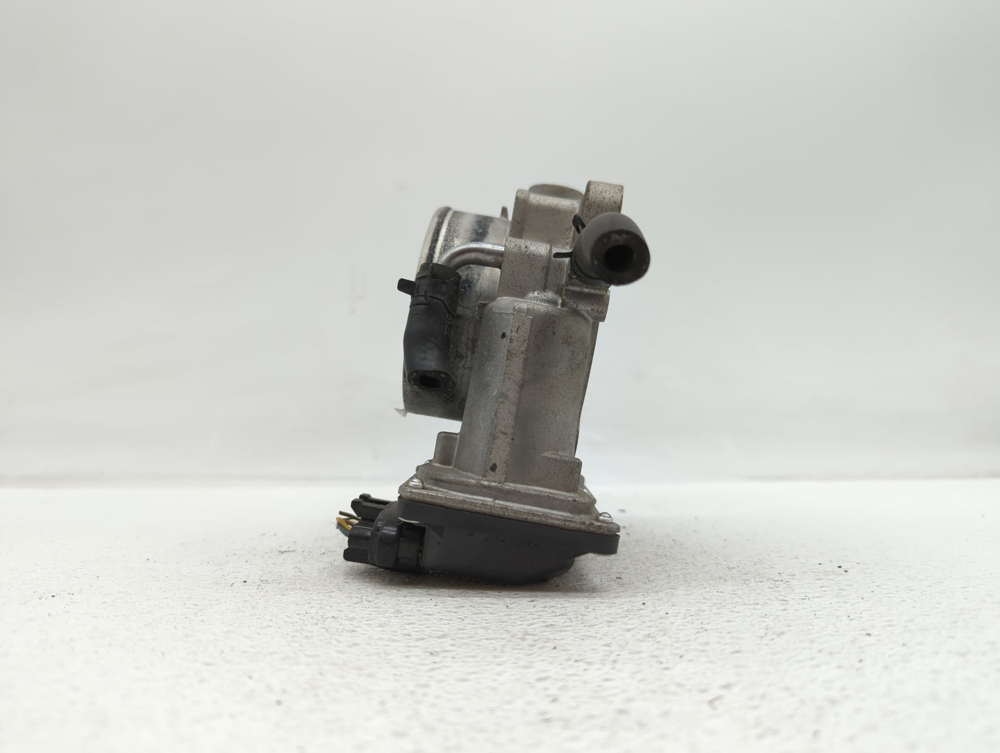2014-2016 Kia Cadenza Throttle Body P/N:5312 7S14 5310 4P18, 35100-3CAA0 Fits Fits 2012 2013 2014 2015 2016 2017 2018 OEM Us