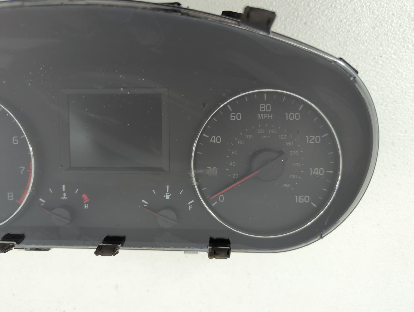 2014 Kia Cadenza Instrument Cluster Speedometer Gauges P/N:94021-3R070 94031-3R070 Fits OEM Used Auto Parts - Oemusedautopar