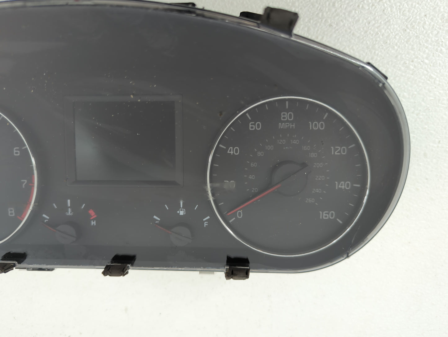 2014 Kia Cadenza Instrument Cluster Speedometer Gauges P/N:94021-3R070 94031-3R070 Fits OEM Used Auto Parts - Oemusedautopar