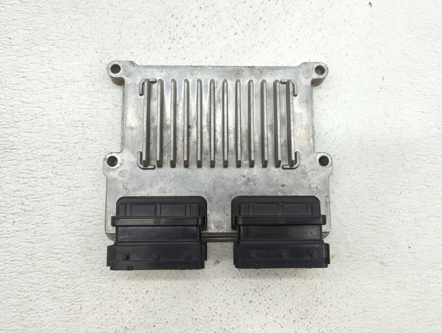2014-2016 Kia Cadenza PCM Engine Control Computer ECU ECM PCU OEM P/N:39111-3CGN1 39110-3CGN5 Fits Fits 2014 2015 2016 OEM U