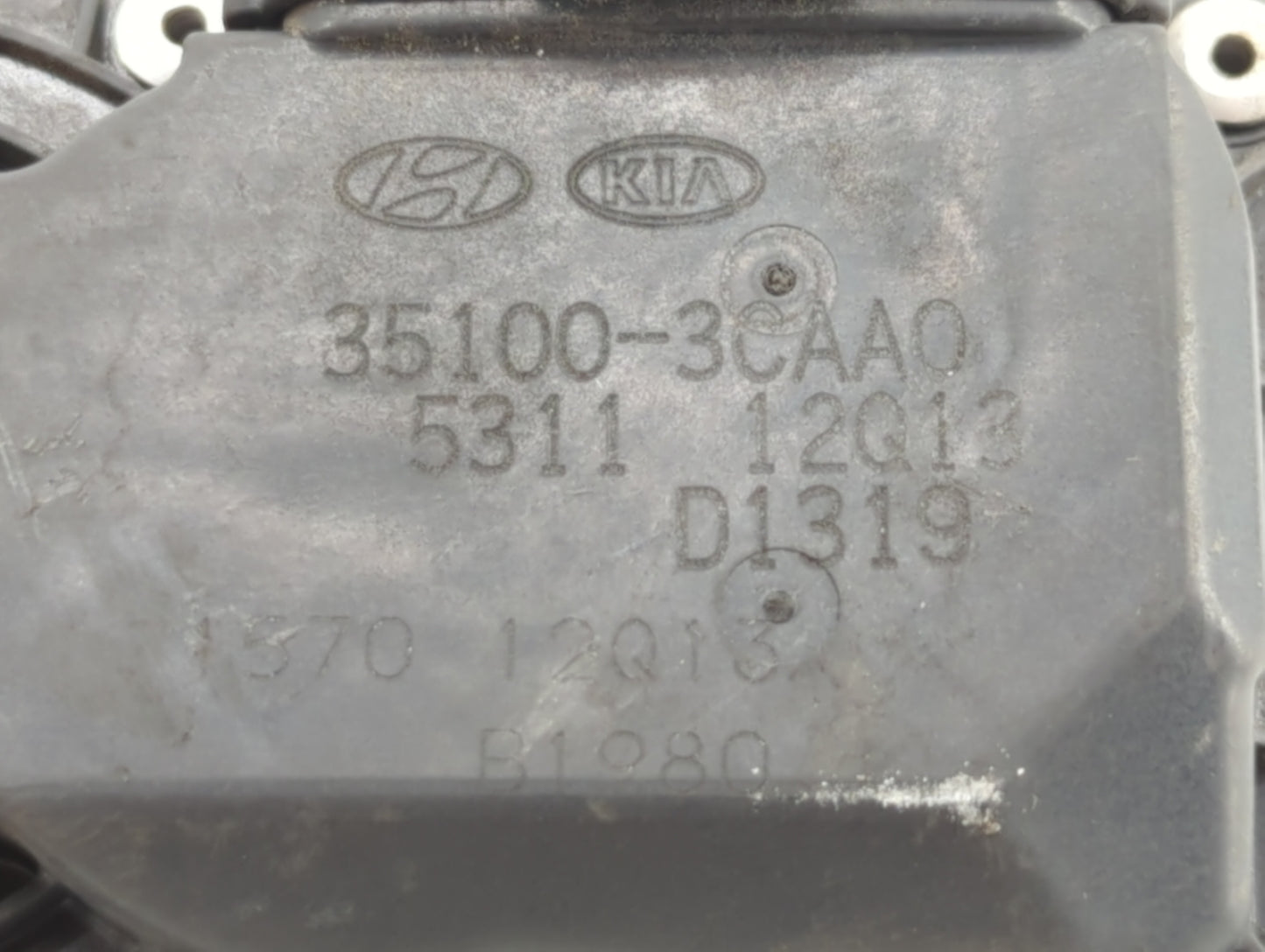 2014-2016 Kia Cadenza Throttle Body P/N:35100-3CAA0 Fits Fits 2012 2013 2014 2015 2016 2017 2018 OEM Used Auto Parts - Oemus