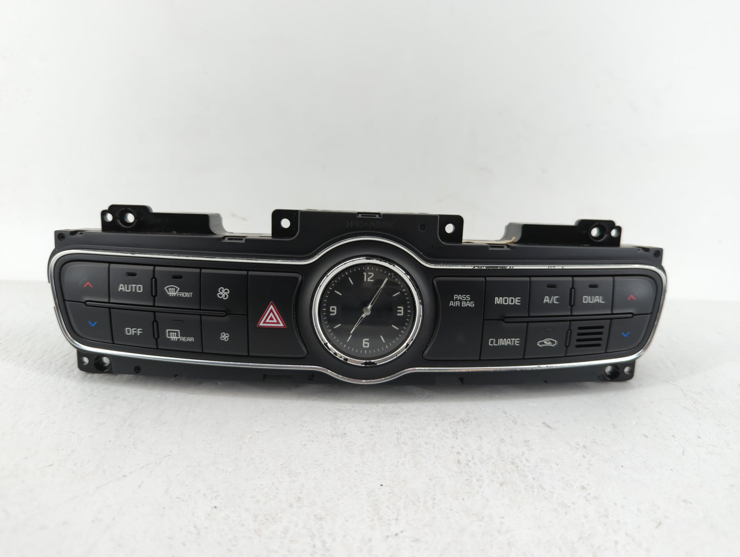 2014-2016 Kia Cadenza Climate Control Module Temperature AC/Heater Replacement P/N:972503RGE0 972503RGK0 Fits Fits 2014 2015