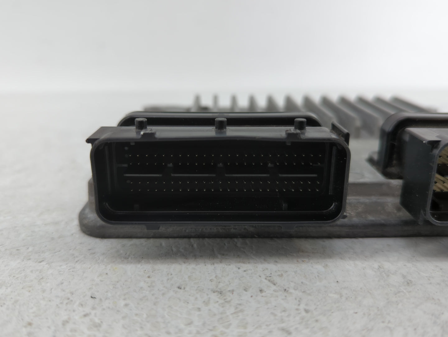 2014-2016 Kia Cadenza PCM Engine Control Computer ECU ECM PCU OEM P/N:39111-3CGN1 39110-3CGN5 Fits Fits 2014 2015 2016 OEM U