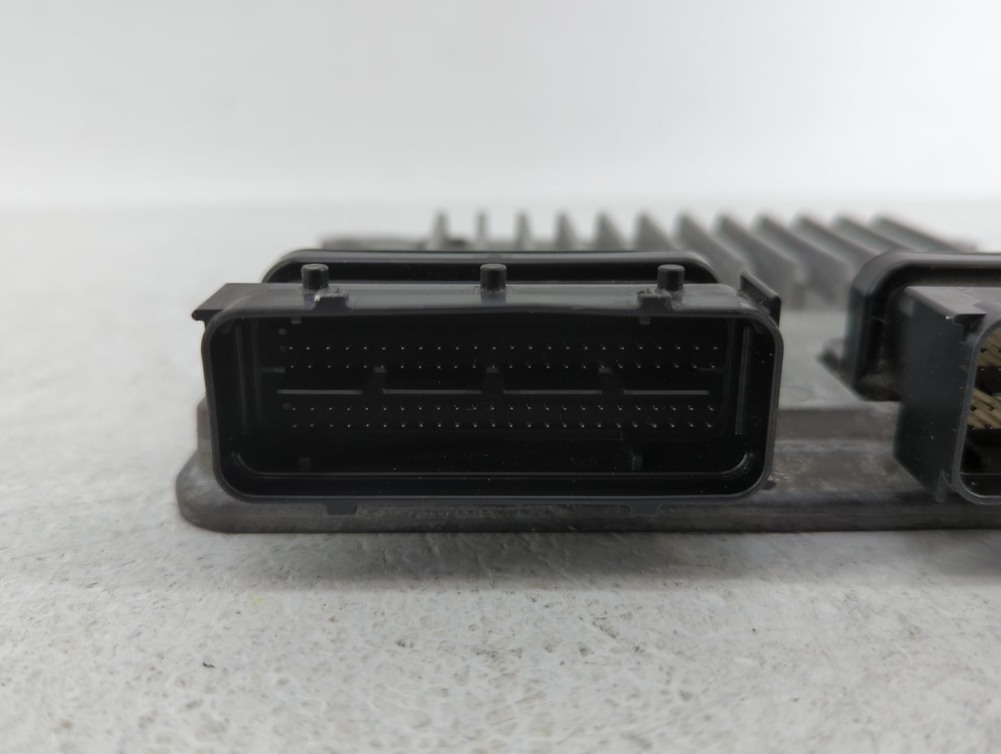 2014-2016 Kia Cadenza PCM Engine Control Computer ECU ECM PCU OEM P/N:39111-3CGN1 39110-3CGN5 Fits Fits 2014 2015 2016 OEM U