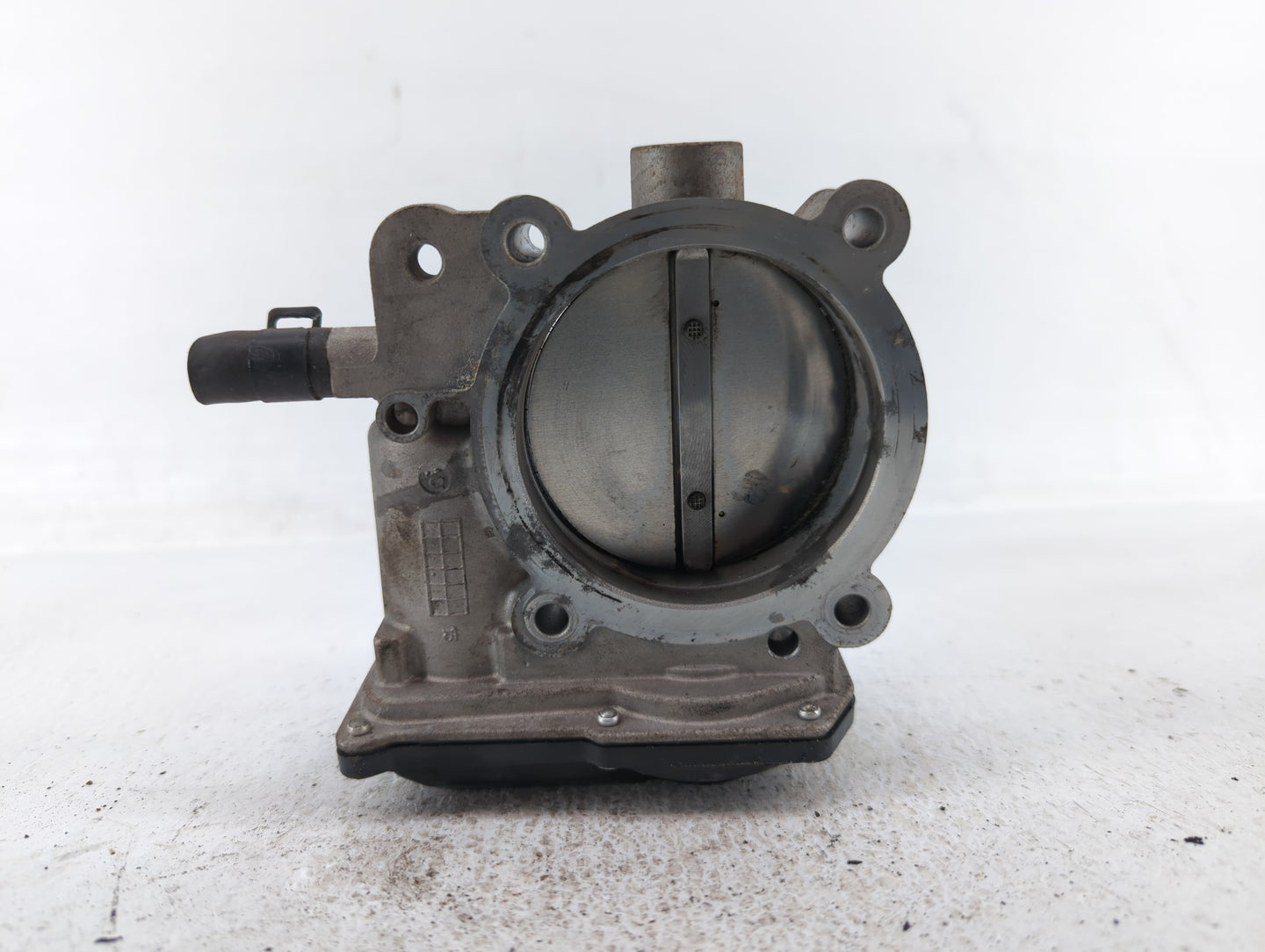 2014-2016 Kia Cadenza Throttle Body P/N:35100-3CAA0 Fits Fits 2012 2013 2014 2015 2016 2017 2018 OEM Used Auto Parts - Oemus