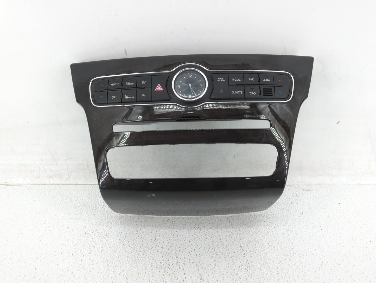 2014-2016 Kia Cadenza Climate Control Module Temperature AC/Heater Replacement P/N:972503RGE0 972503RGK0 Fits Fits 2014 2015