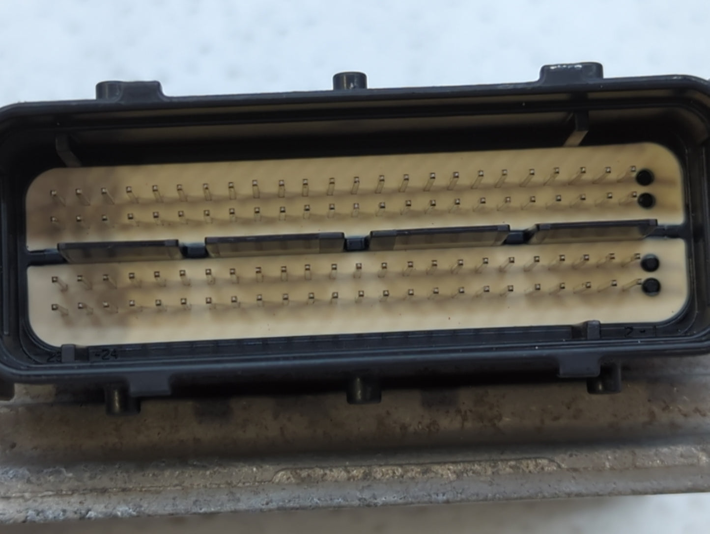 2014-2016 Kia Cadenza PCM Engine Control Computer ECU ECM PCU OEM P/N:39110-3CGN5 39110-3CGN9 Fits Fits 2014 2015 2016 OEM U