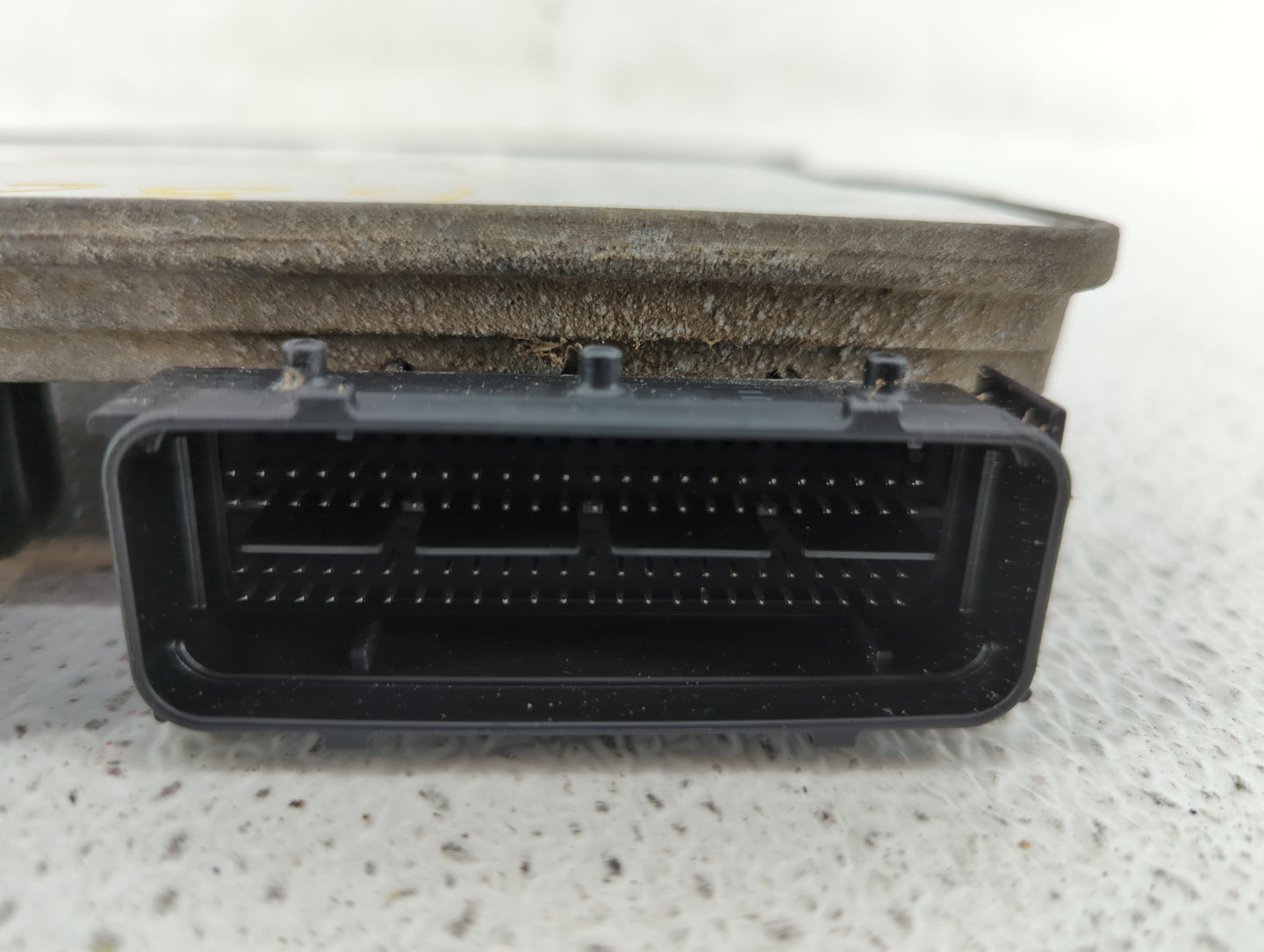 2014-2016 Kia Cadenza PCM Engine Control Computer ECU ECM PCU OEM P/N:39110-3CGN5 39110-3CGN9 Fits Fits 2014 2015 2016 OEM U