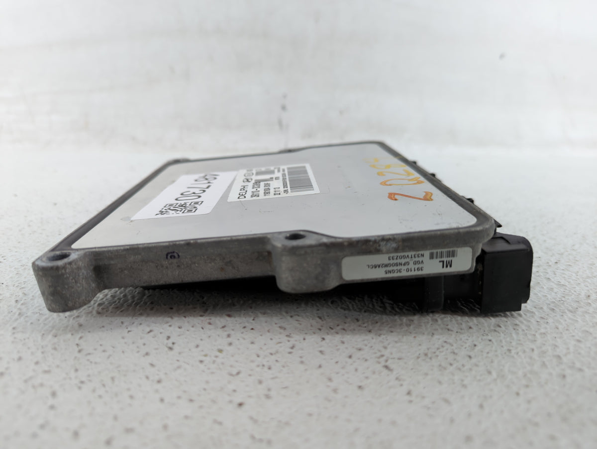 2014-2016 Kia Cadenza PCM Engine Control Computer ECU ECM PCU OEM P/N:39110-3CGN5 39110-3CGN9, 39110-3CGN8 Fits 2014 2015 20