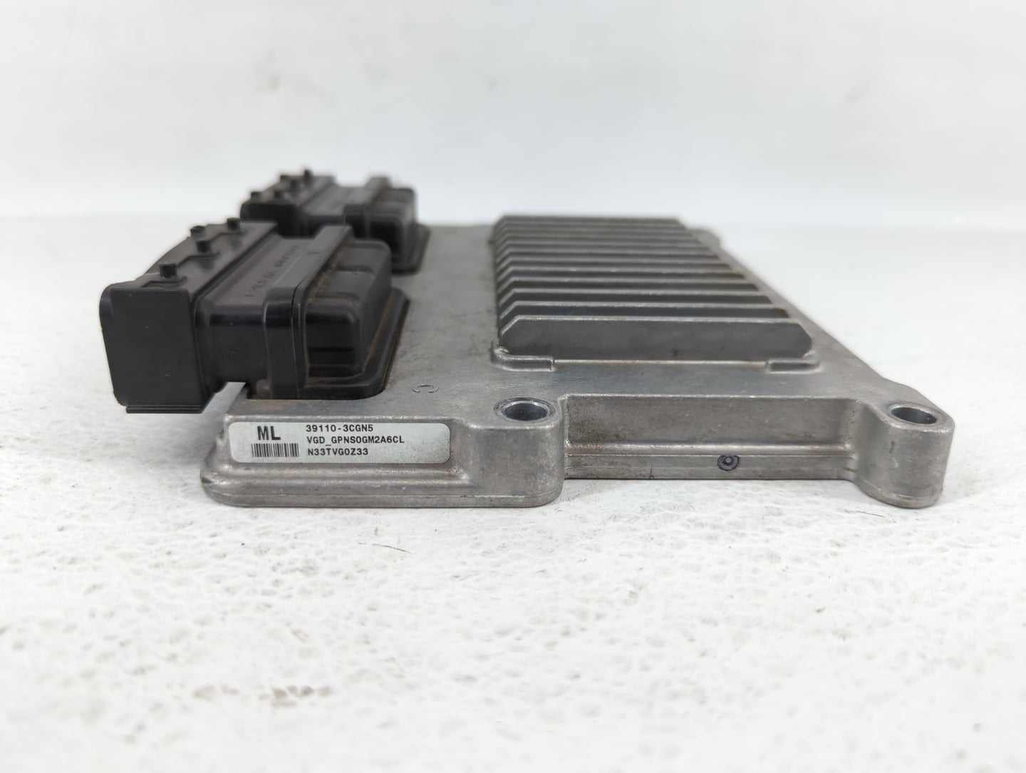 2014-2016 Kia Cadenza PCM Engine Control Computer ECU ECM PCU OEM P/N:39110-3CGN5 39110-3CGN9 Fits Fits 2014 2015 2016 OEM U