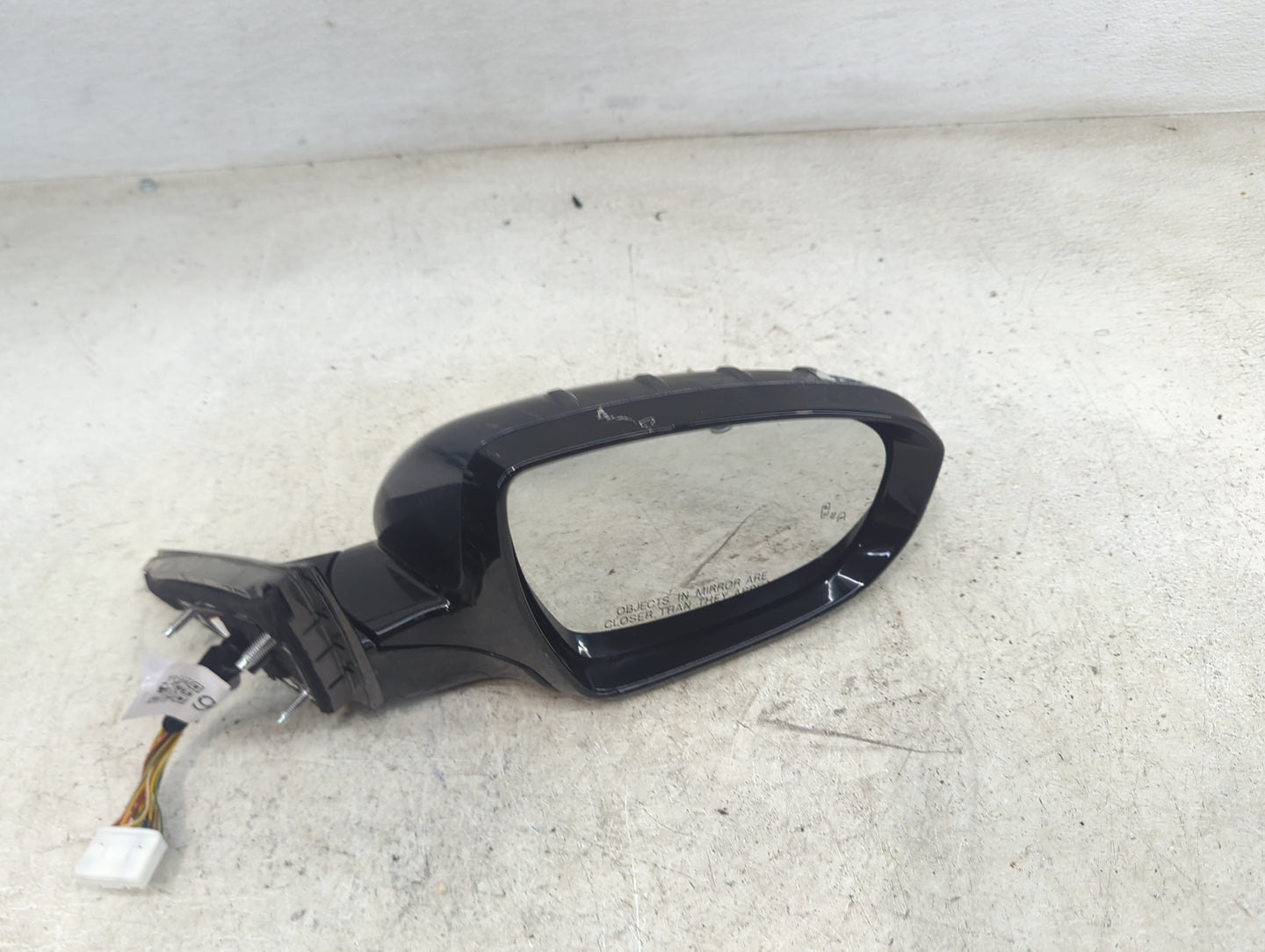 2014-2016 Kia Cadenza Passenger Side View Mirror - Right Door Mirror OEM Used - Oemusedautoparts1.com
