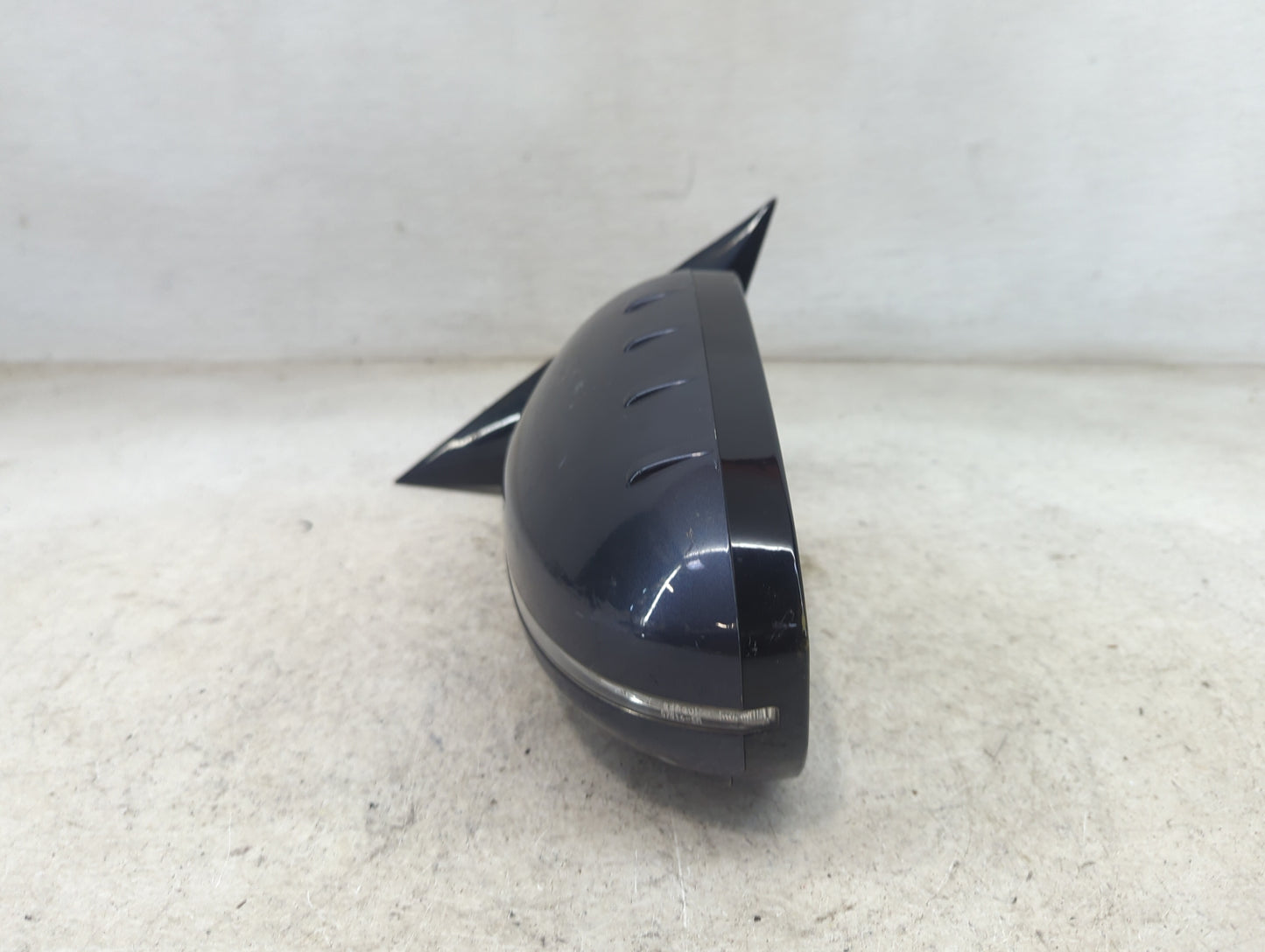 2014-2016 Kia Cadenza Driver Side View Mirror - Left Door Mirror OEM Used - Oemusedautoparts1.com