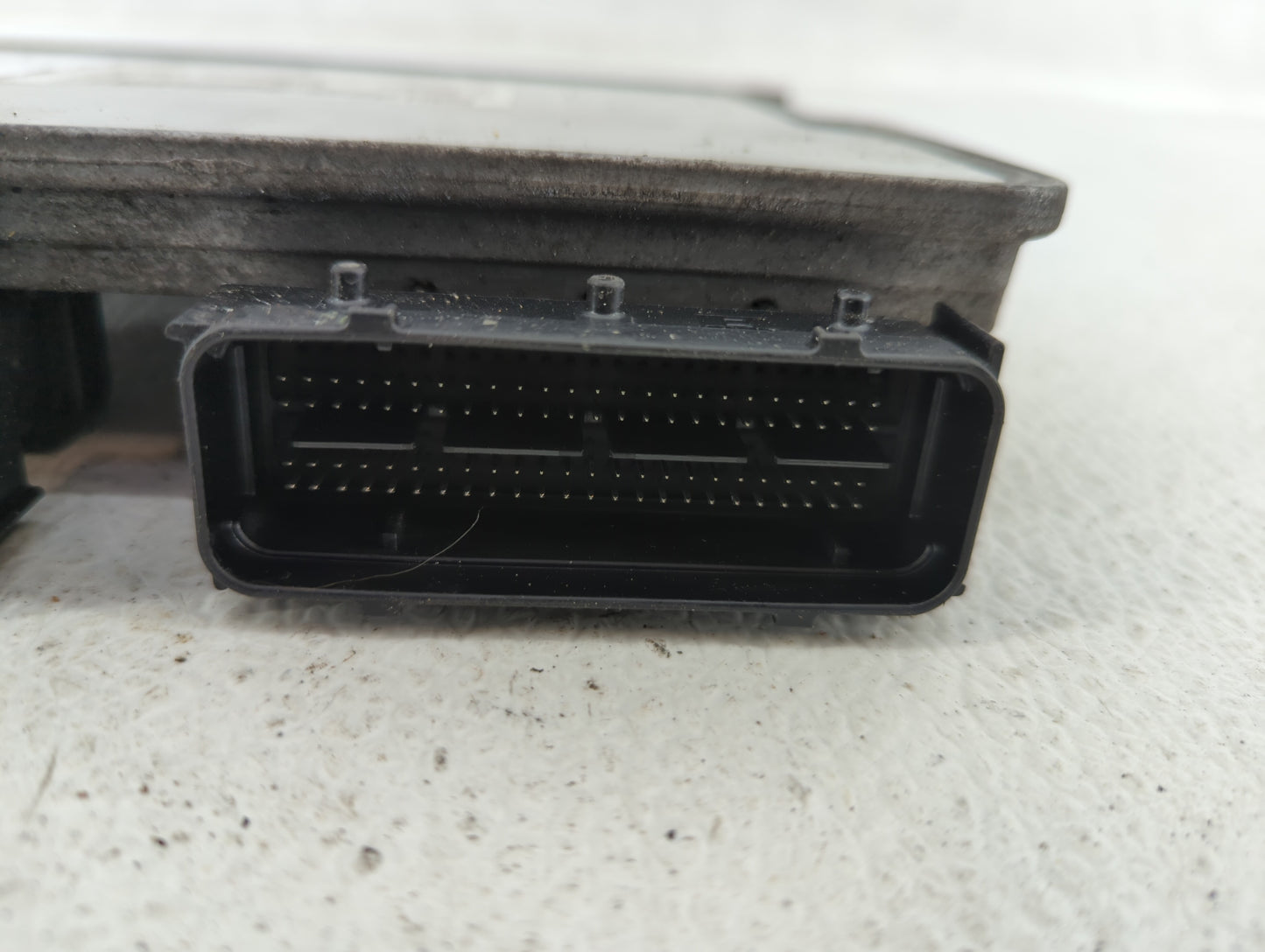 2014-2016 Kia Cadenza PCM Engine Control Computer ECU ECM PCU OEM P/N:39110-3CGN5 39110-3CGN9 Fits Fits 2014 2015 2016 OEM U