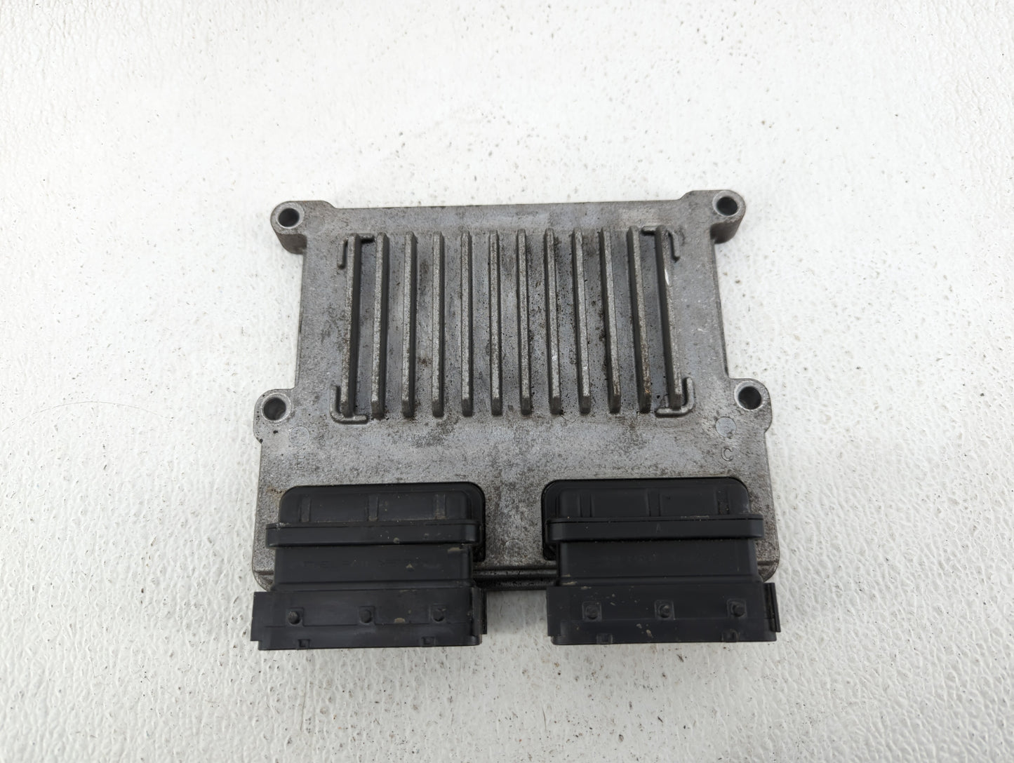 2014-2016 Kia Cadenza PCM Engine Control Computer ECU ECM PCU OEM P/N:39110-3CGN5 39110-3CGN9 Fits Fits 2014 2015 2016 OEM U