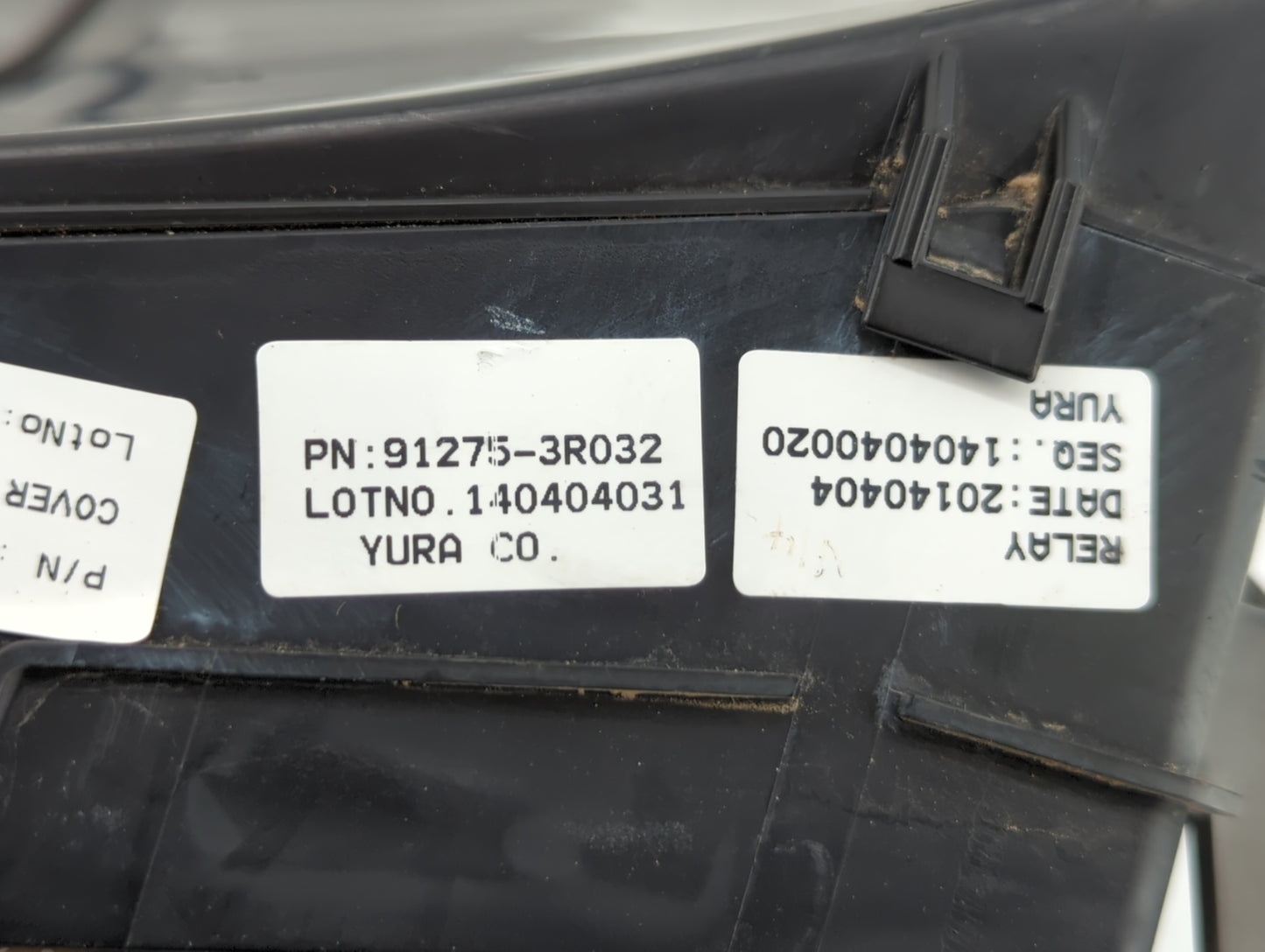 2014-2016 Kia Cadenza Fusebox Fuse Box Panel Relay Module P/N:91275-3R032 91275-3R030, 91275-3R022 Fits Fits 2014 2015 2016 