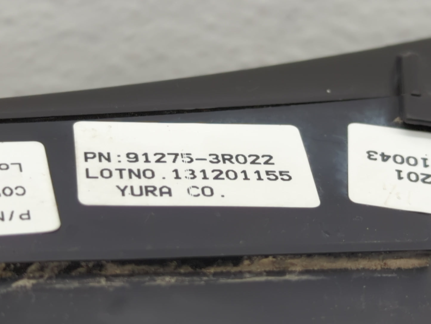 2014-2016 Kia Cadenza Fusebox Fuse Box Panel Relay Module P/N:91275-3R022 Fits Fits 2014 2015 2016 OEM Used Auto Parts - Oem