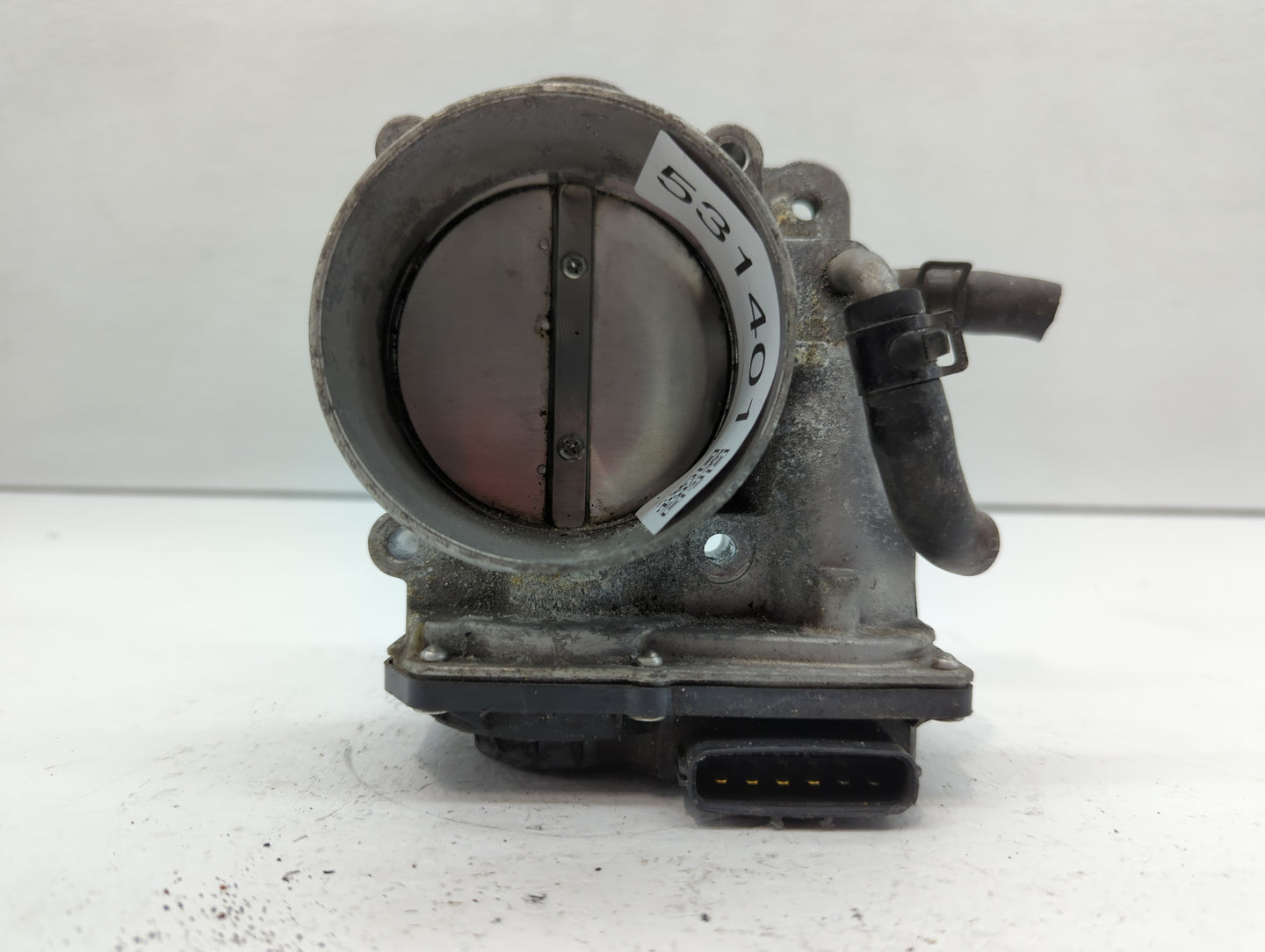 2014-2016 Kia Cadenza Throttle Body P/N:35100-3CAA0 Fits Fits 2012 2013 2014 2015 2016 2017 2018 OEM Used Auto Parts - Oemus