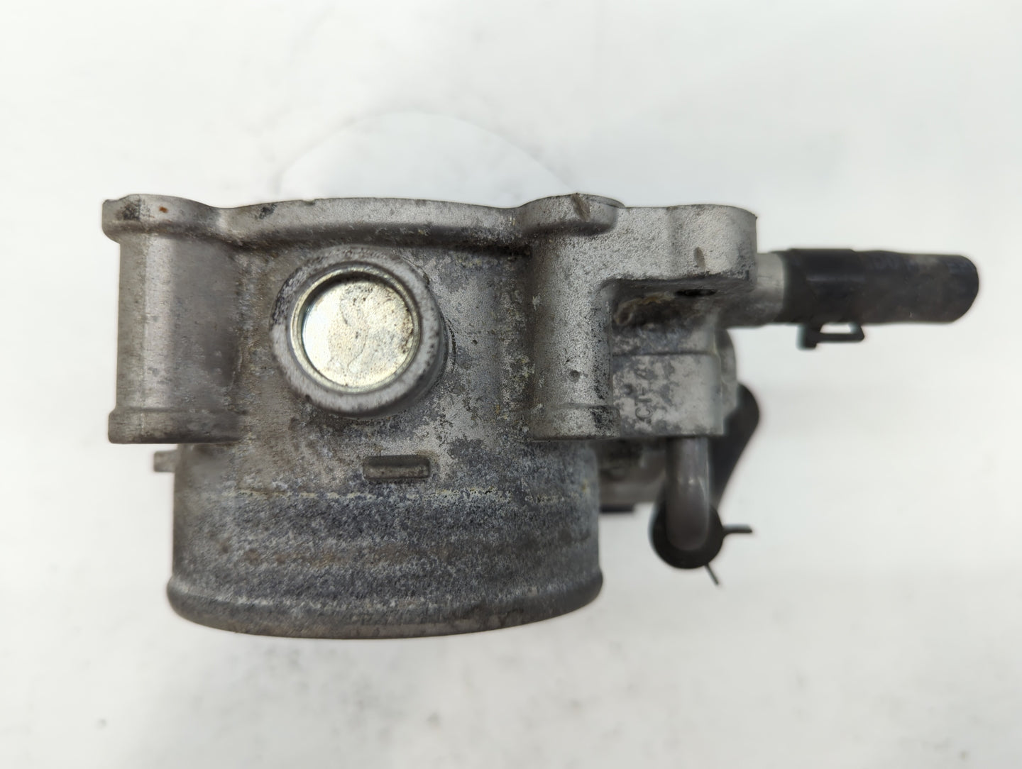 2014-2016 Kia Cadenza Throttle Body P/N:35100-3CAA0 Fits Fits 2012 2013 2014 2015 2016 2017 2018 OEM Used Auto Parts - Oemus