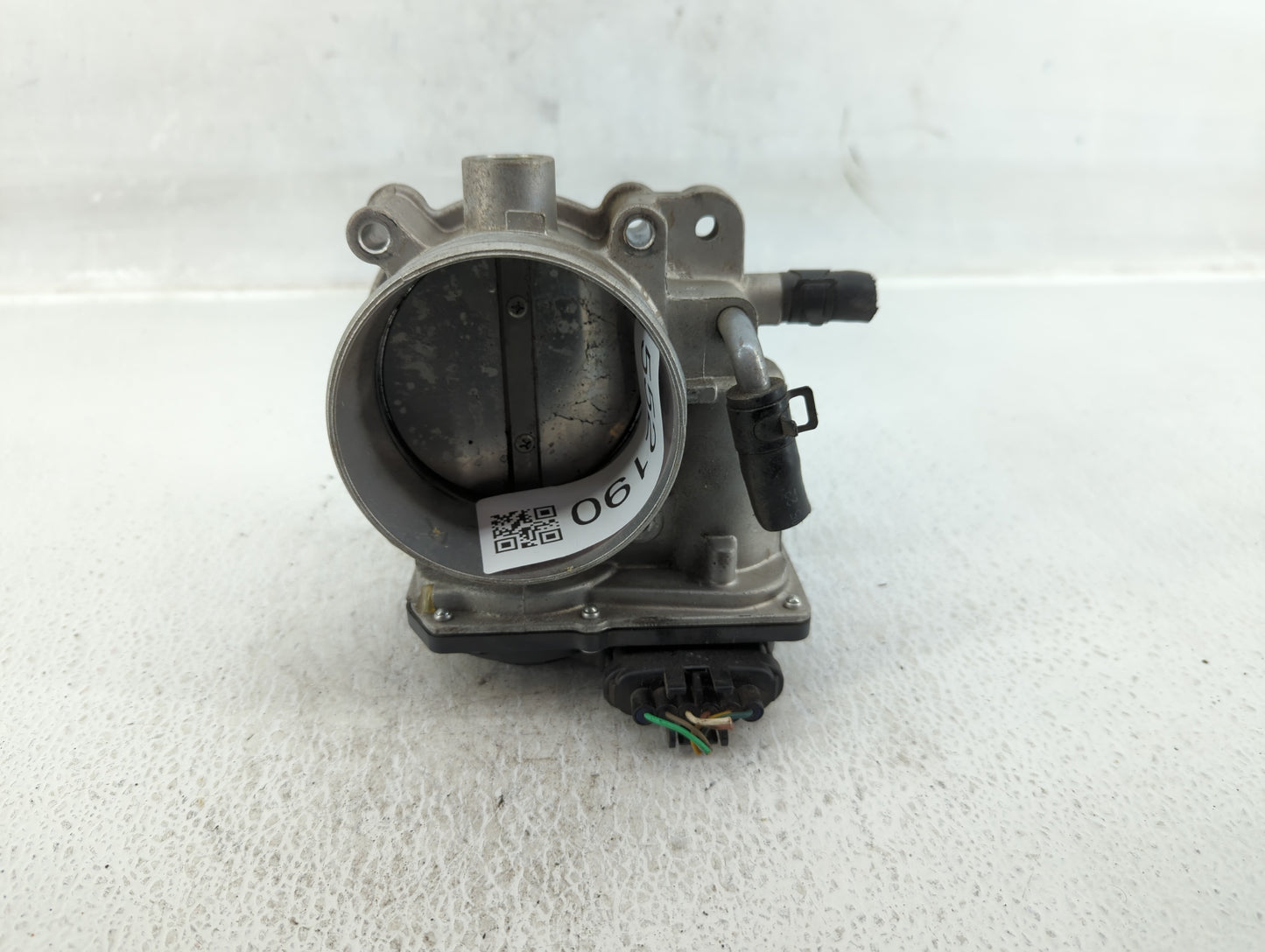 2014-2016 Kia Cadenza Throttle Body P/N:35100-3CAA0 Fits Fits 2012 2013 2014 2015 2016 2017 2018 OEM Used Auto Parts - Oemus