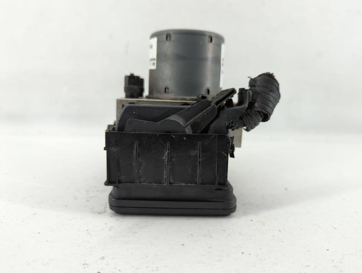 2014-2016 Kia Cadenza Anti-Lock Brake ABS Pump Module Actuator OEM P/N:58920-3R800 Fits Fits 2014 2015 2016 OEM Used Auto Pa
