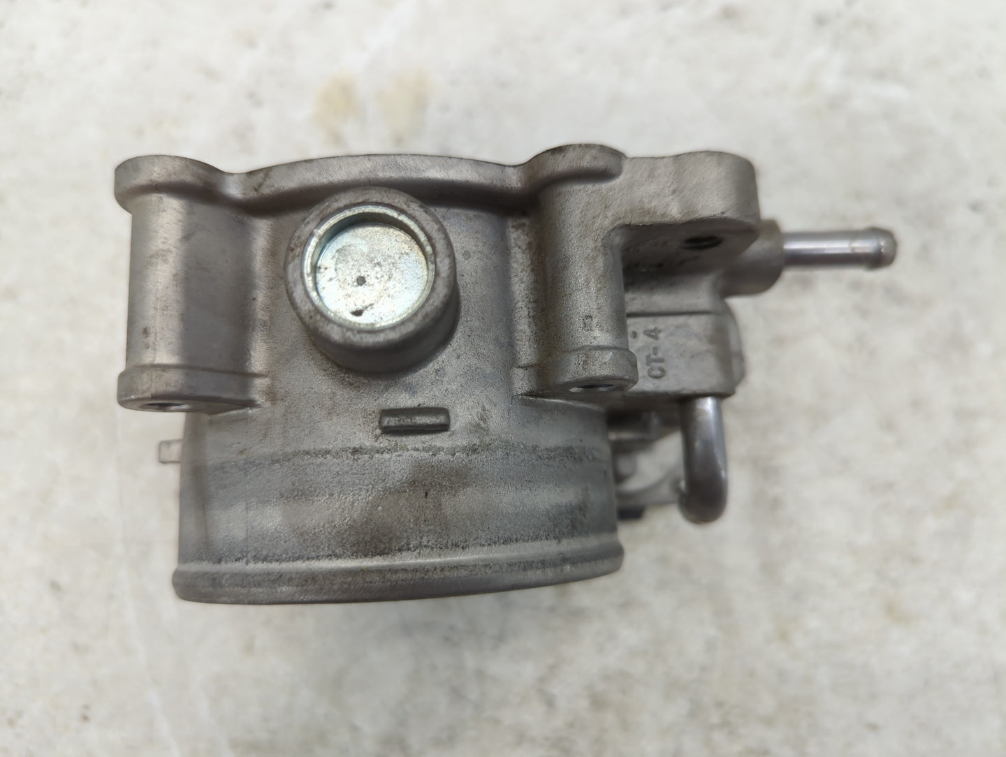 2014-2016 Kia Cadenza Throttle Body P/N:35100-3CAA0 Fits Fits 2012 2013 2014 2015 2016 2017 2018 OEM Used Auto Parts - Oemus