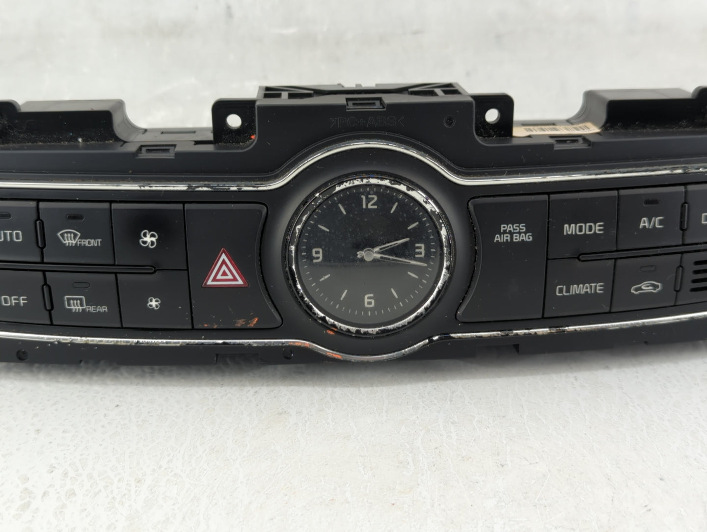 2014-2016 Kia Cadenza Climate Control Module Temperature AC/Heater Replacement P/N:972503RGE0 972503RGK0 Fits Fits 2014 2015