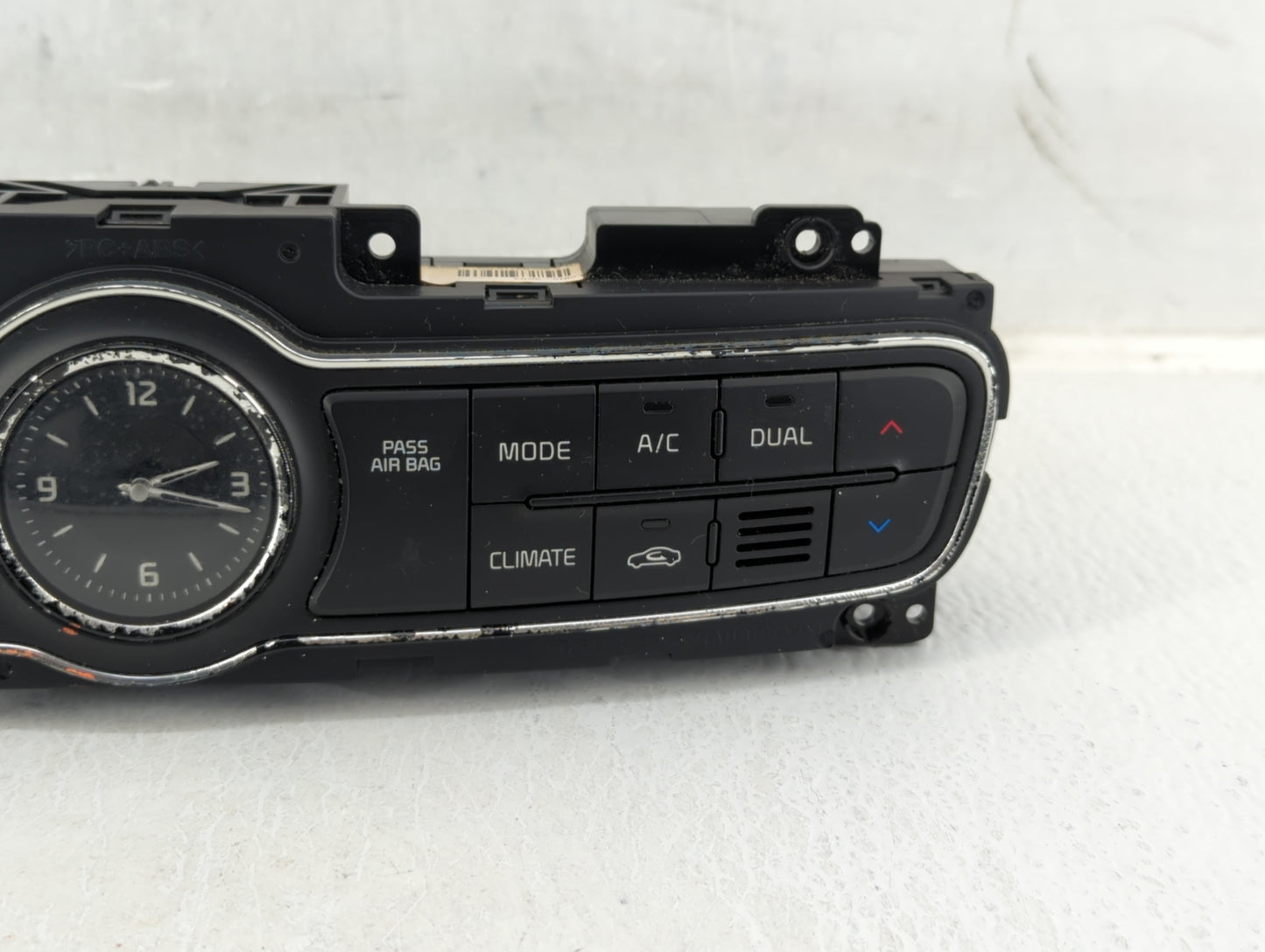 2014-2016 Kia Cadenza Climate Control Module Temperature AC/Heater Replacement P/N:972503RGE0 972503RGK0 Fits Fits 2014 2015