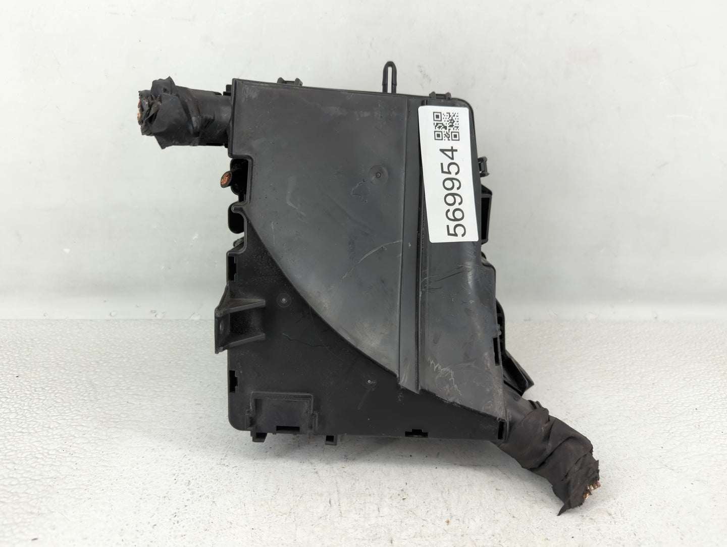 2014-2016 Kia Cadenza Fusebox Fuse Box Panel Relay Module P/N:91950-3S810 Fits Fits 2014 2015 2016 OEM Used Auto Parts - Oem