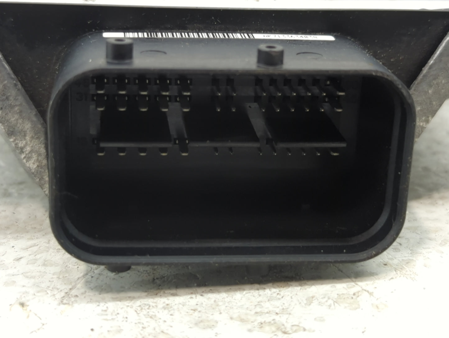 2014-2016 Kia Cadenza PCM Engine Control Computer ECU ECM PCU OEM P/N:28364827 0609 39175-3C000 Fits OEM Used Auto Parts - O