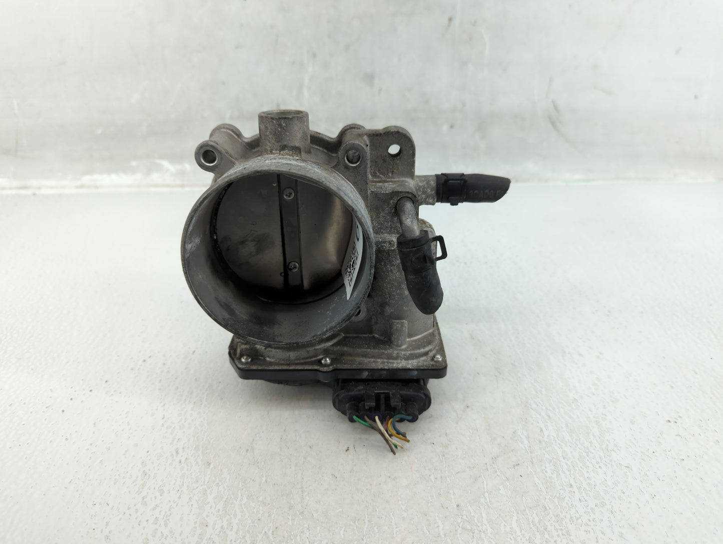 2014-2016 Kia Cadenza Throttle Body P/N:35100-3CAA0 Fits Fits 2012 2013 2014 2015 2016 2017 2018 OEM Used Auto Parts - Oemus