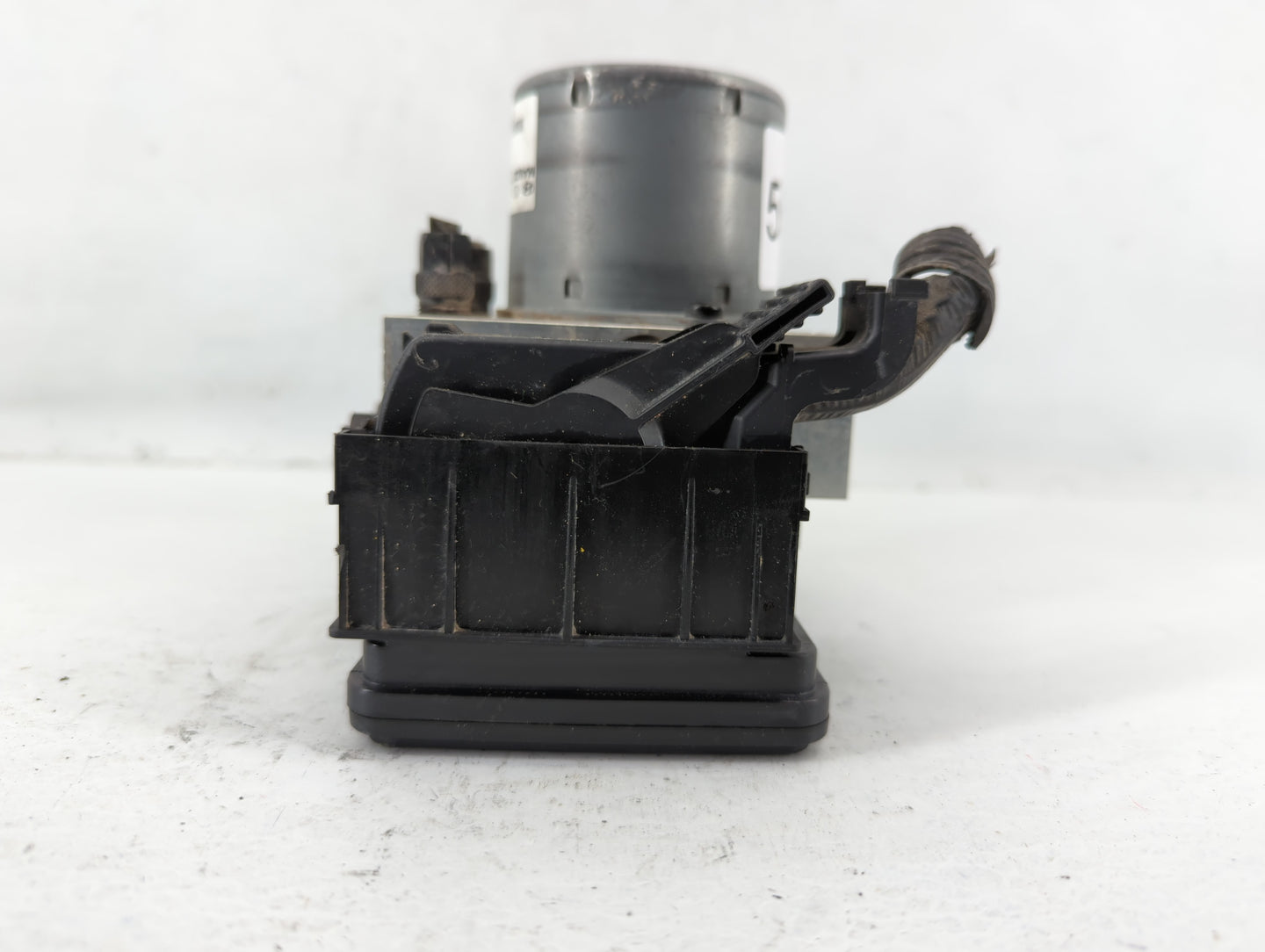 2014-2016 Kia Cadenza ABS Pump Control Module Replacement P/N:58920-3R800 Fits Fits 2014 2015 2016 OEM Used Auto Parts - Oem