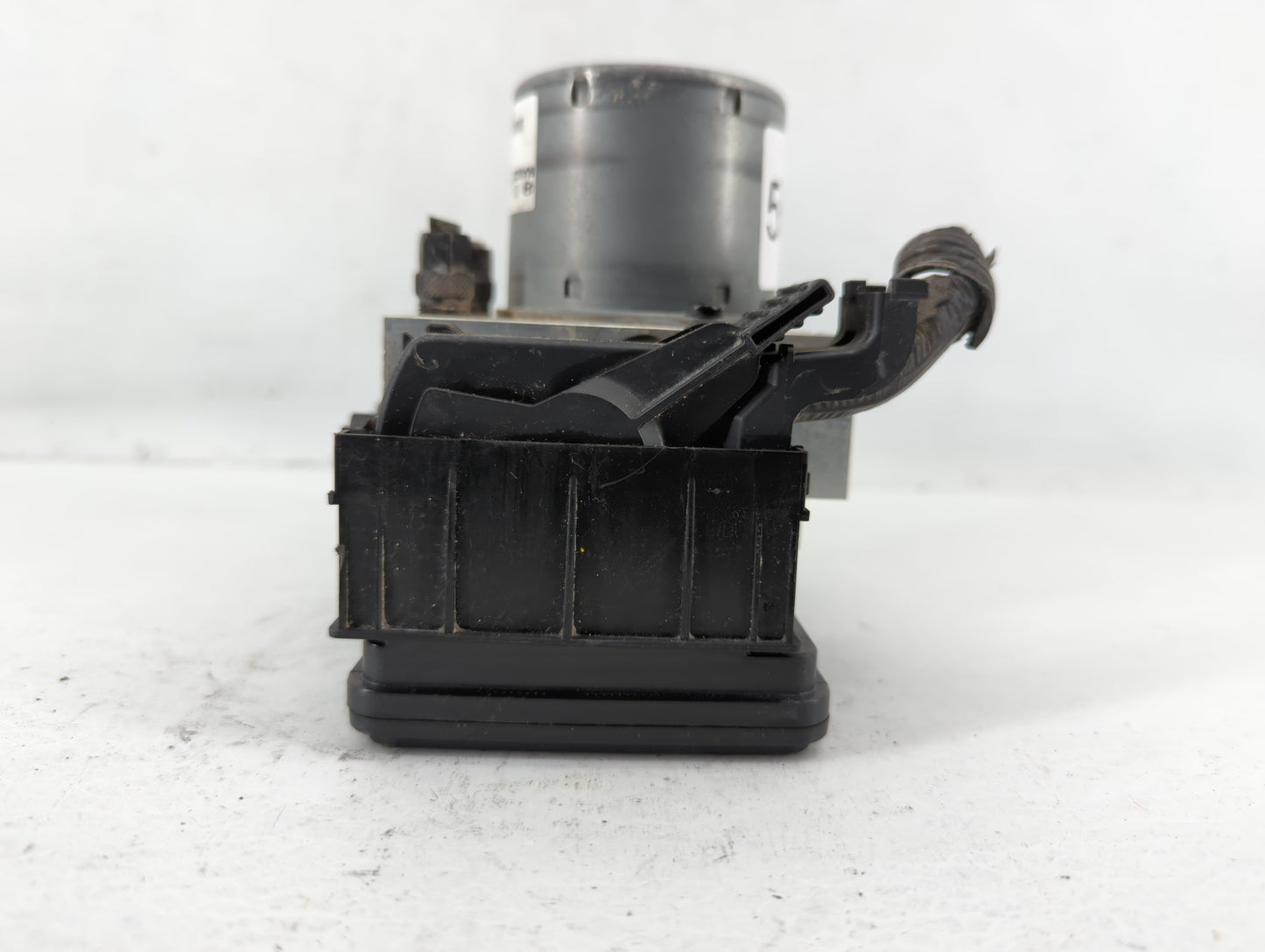 2014-2016 Kia Cadenza ABS Pump Control Module Replacement P/N:58920-3R800 Fits Fits 2014 2015 2016 OEM Used Auto Parts - Oem