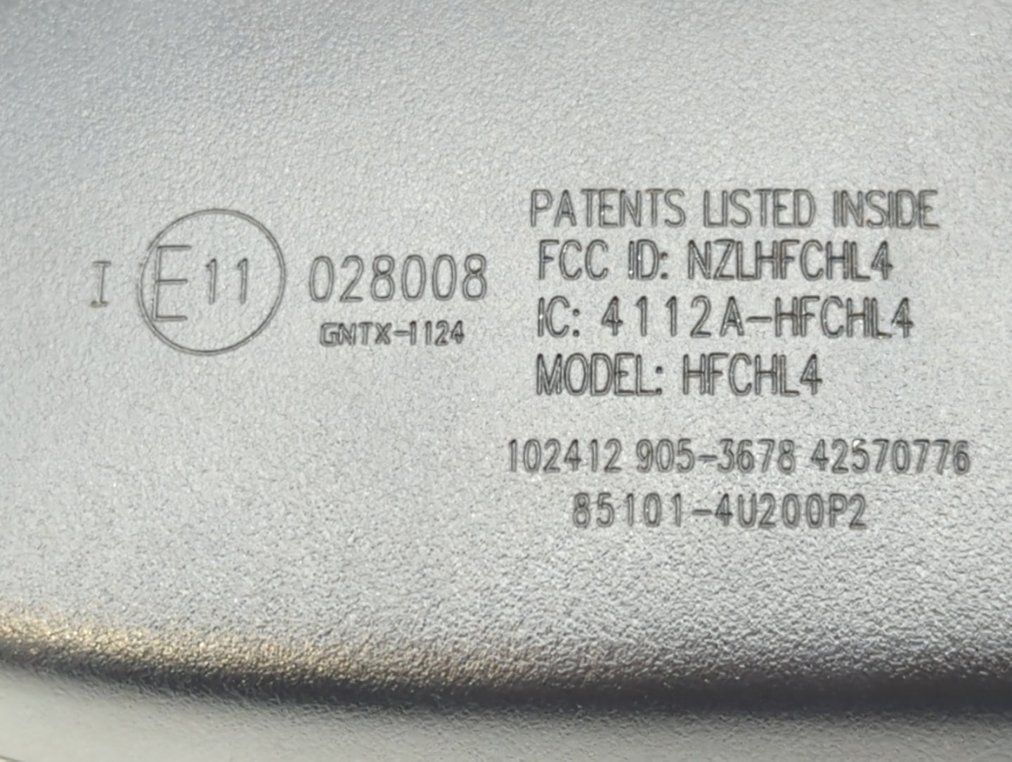 2014-2019 Kia Cadenza Interior Rear View Mirror Replacement OEM P/N:E11028008 Fits Fits 2013 2014 2015 2016 2017 2018 2019 2
