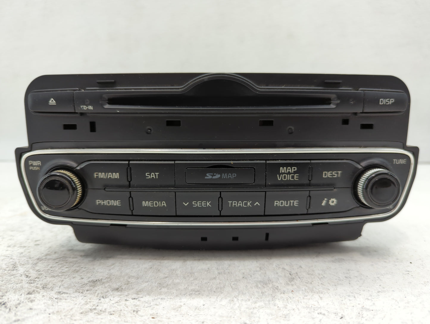 2014-2016 Kia Cadenza Radio Control Panel - Oemusedautoparts1.com