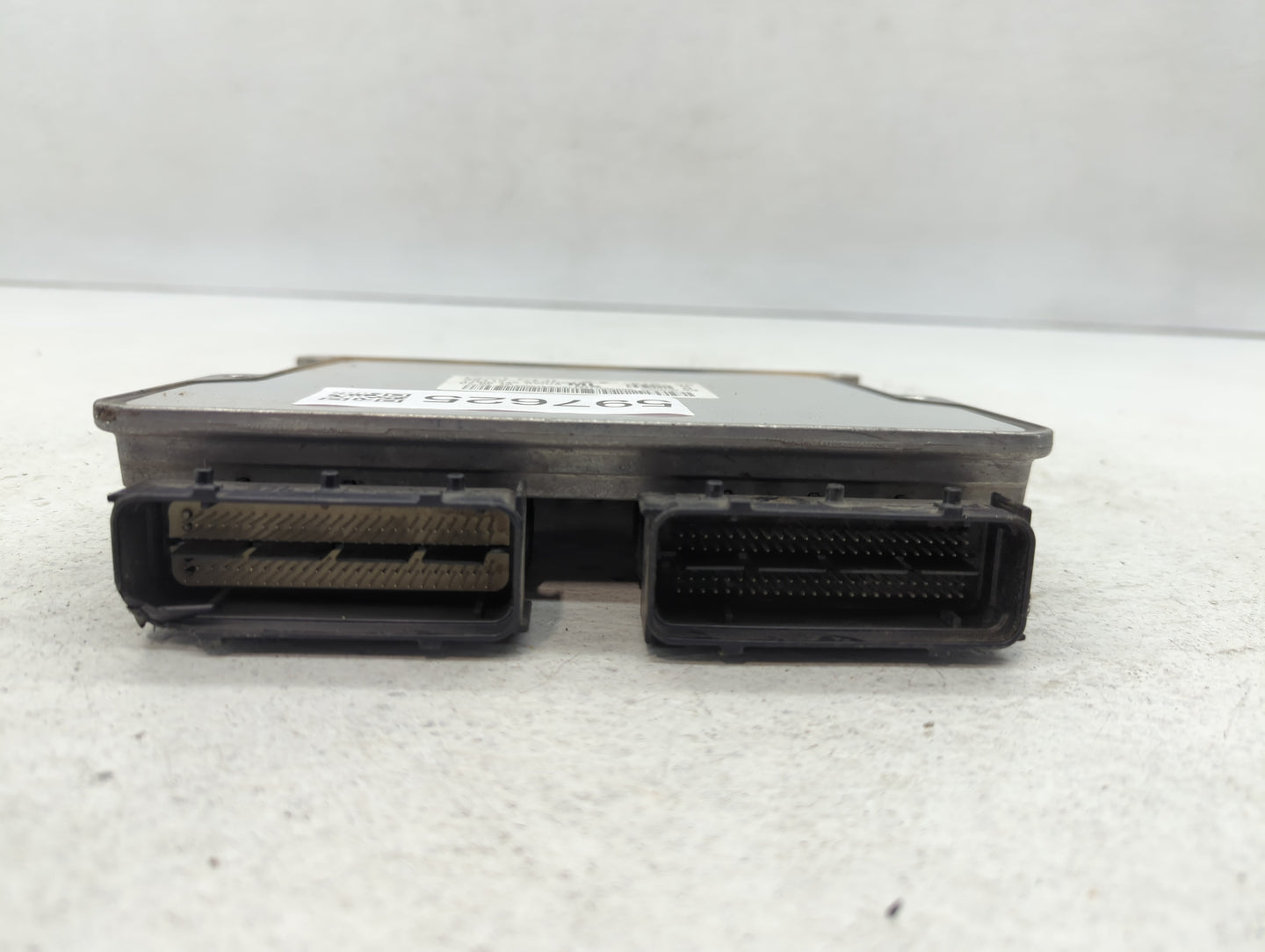 2014-2016 Kia Cadenza PCM Engine Control Computer ECU ECM PCU OEM P/N:39110-3CGN5 39110-3CGN9 Fits Fits 2014 2015 2016 OEM U