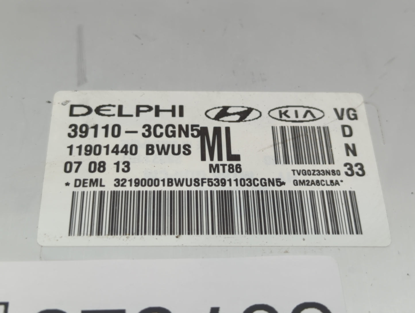 2014-2016 Kia Cadenza PCM Engine Control Computer ECU ECM PCU OEM P/N:39110-3CGN5 39110-3CGN9 Fits Fits 2014 2015 2016 OEM U