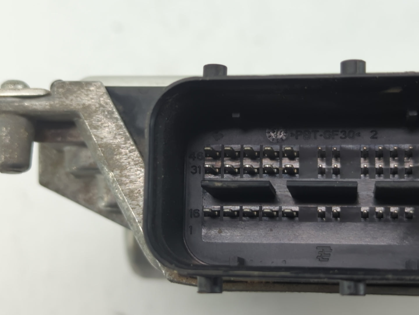 2014-2016 Kia Cadenza PCM Engine Control Computer ECU ECM PCU OEM P/N:28364827 0609 39175-3C000 Fits OEM Used Auto Parts - O
