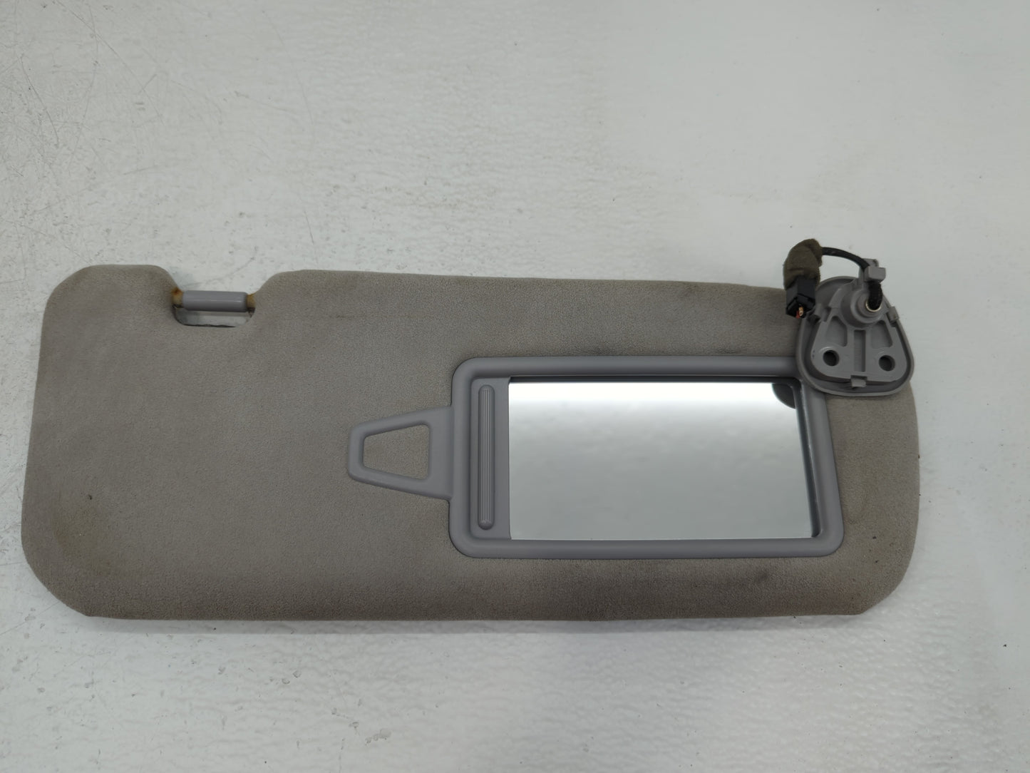 2014-2016 Kia Cadenza Sun Visor Shade Replacement Passenger Right Mirror Fits Fits 2014 2015 2016 OEM Used Auto Parts - Oemu