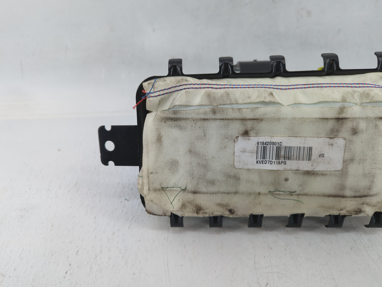 2014-2016 Kia Cadenza Air Bag Passenger Right Dashboard Oem - Oemusedautoparts1.com