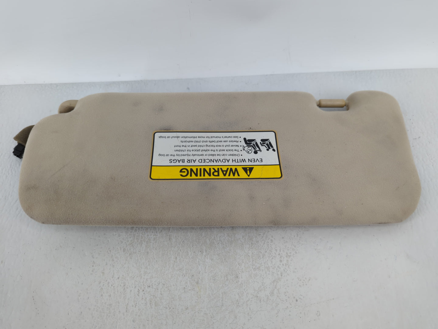 2014-2016 Kia Cadenza Sun Visor Shade Replacement Passenger Right Mirror Fits Fits 2014 2015 2016 OEM Used Auto Parts - Oemu