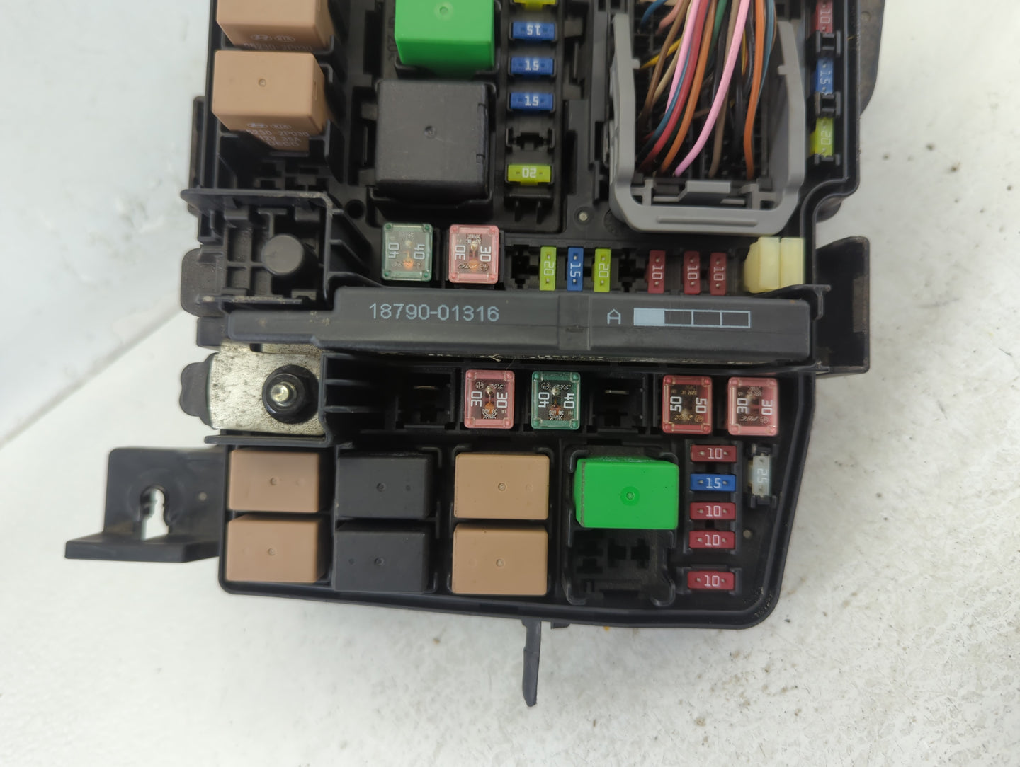 2014-2016 Kia Cadenza Fusebox Fuse Box Panel Relay Module P/N:91950-3S810 91275-3R030, 91275-3R022 Fits Fits 2014 2015 2016 
