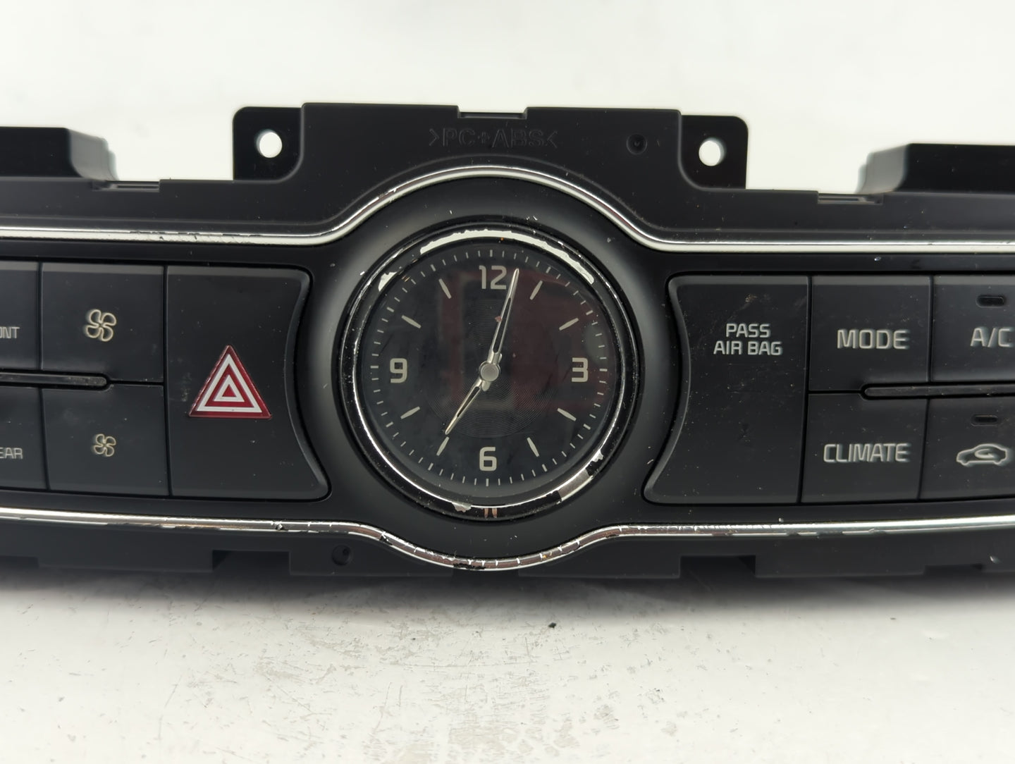 2014-2016 Kia Cadenza Climate Control Module Temperature AC/Heater Replacement P/N:972503RGF0 Fits Fits 2014 2015 2016 OEM U