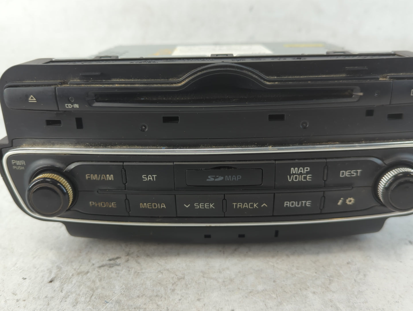 2014-2015 Kia Cadenza Radio AM FM Cd Player Receiver Replacement P/N:96560-3R105 Fits Fits 2014 2015 OEM Used Auto Parts - O