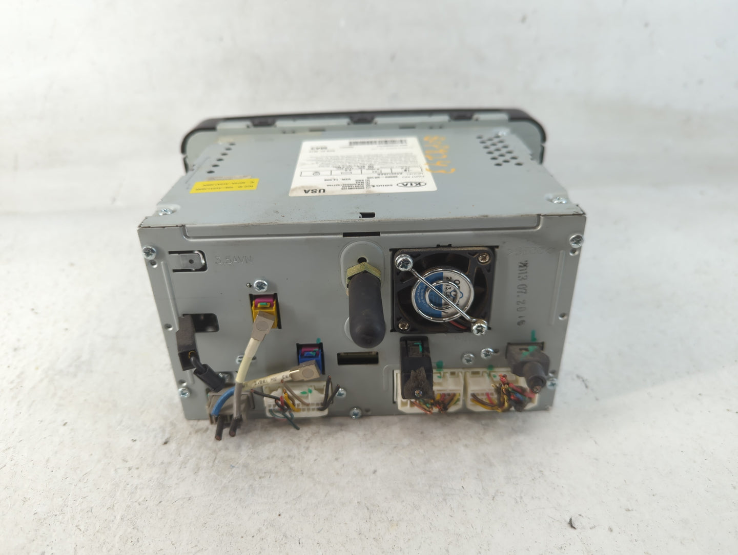 2014-2015 Kia Cadenza Radio AM FM Cd Player Receiver Replacement P/N:96560-3R105 Fits Fits 2014 2015 OEM Used Auto Parts - O