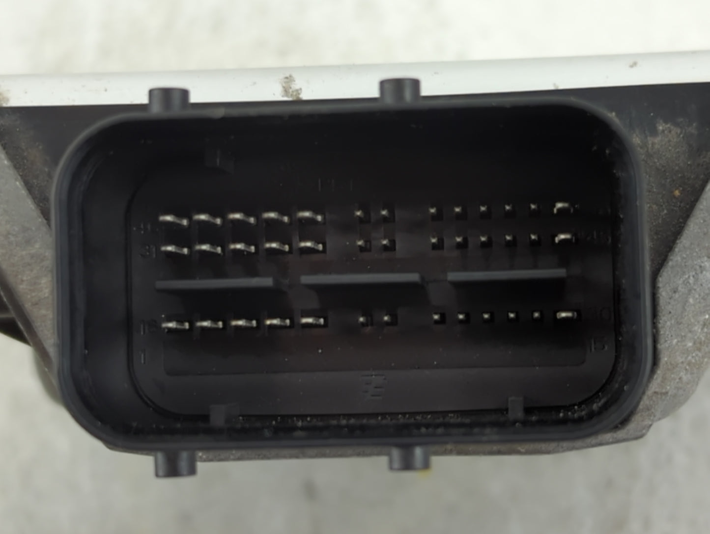 2014-2016 Kia Cadenza PCM Engine Control Computer ECU ECM PCU OEM P/N:39175-3C000 Fits Fits 2014 2015 2016 OEM Used Auto Par