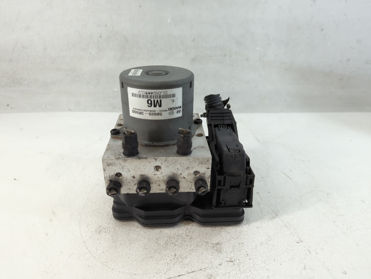 2014-2016 Kia Cadenza ABS Pump Control Module Replacement P/N:58920-3R800 Fits Fits 2014 2015 2016 OEM Used Auto Parts - Oem