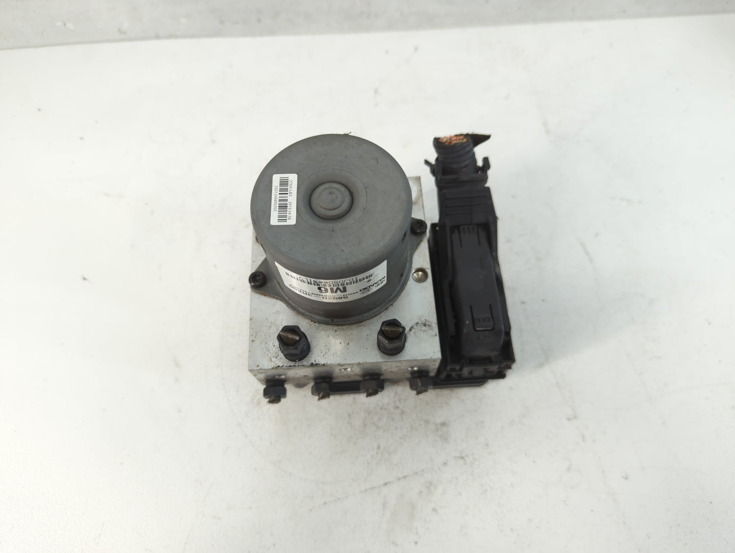 2014-2016 Kia Cadenza ABS Pump Control Module Replacement P/N:58920-3R800 Fits Fits 2014 2015 2016 OEM Used Auto Parts - Oem