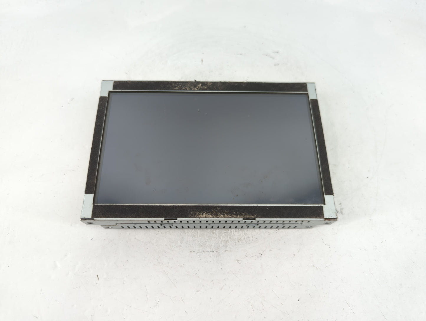 2014-2016 Kia Cadenza Information Display Screen - Oemusedautoparts1.com
